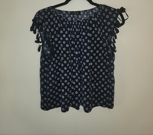 1. State Navy Floral Top - Picture 3 of 4